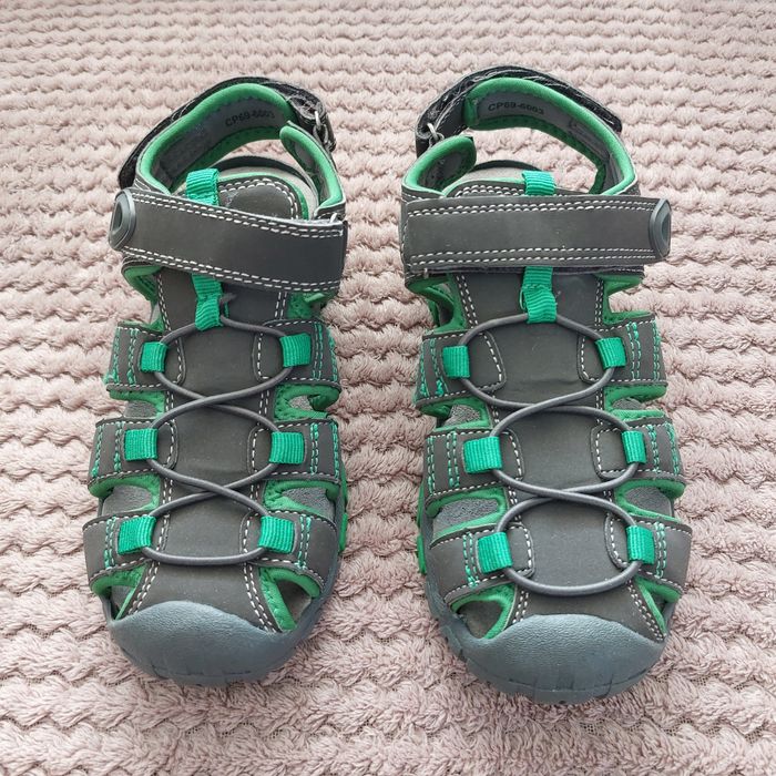 Sandałki chłopięce 35 walky nowe