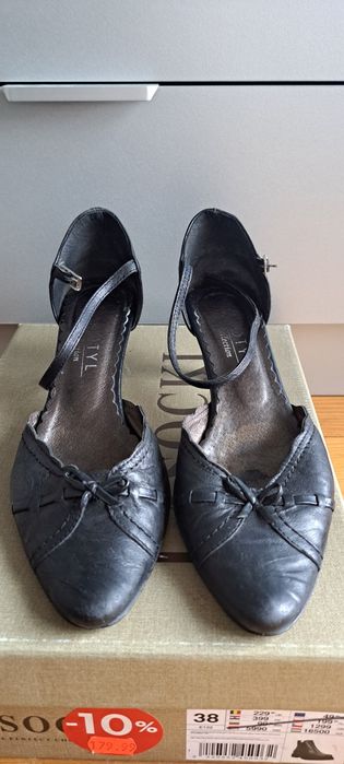 Szpilki czarne używane