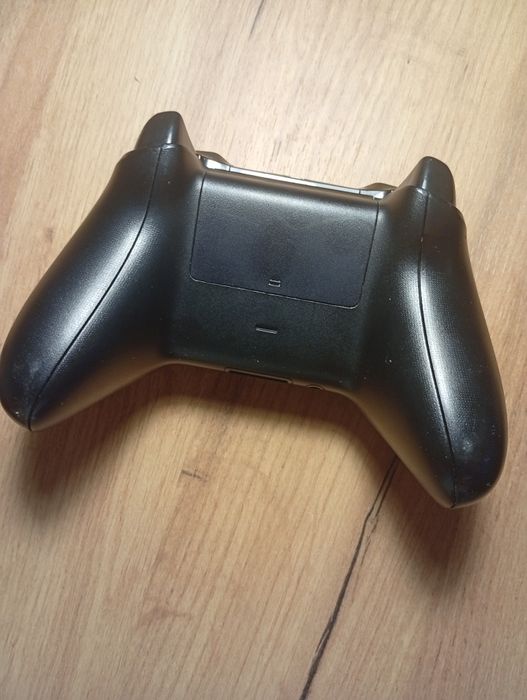 Геймпад Microsoft Xbox One + кабелі + 2 батарейки в подарунок