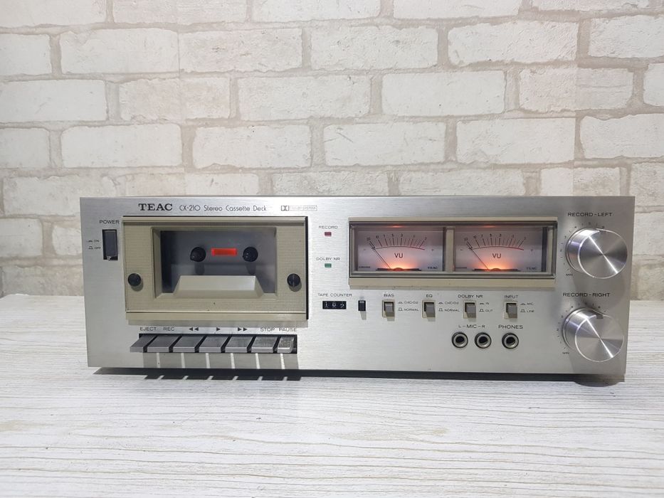 Стерео касетна дека/кассетная  TEAC CX-210 б/у з Німеччини