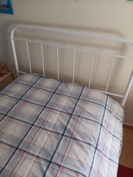 Cama ferro branca