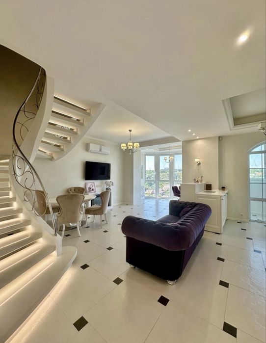 Продам 3х ком квартиру Победа, ЖК Акварель