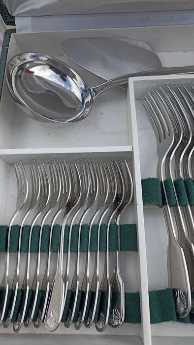 Faqueiro novo nunca utilizado