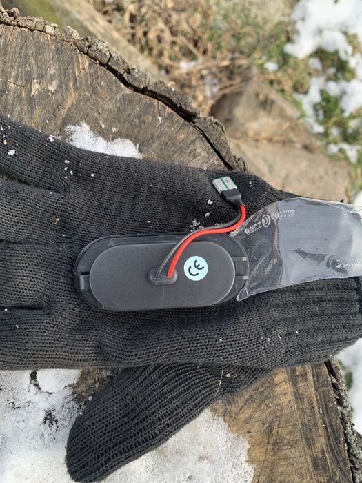 Продам поворотеики череые/бегающие светодиоды