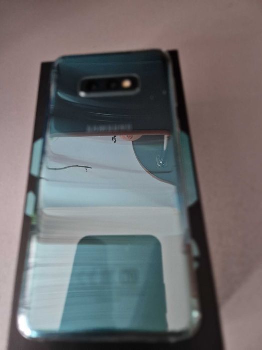 Самсунг S10e  6/128  2 sim