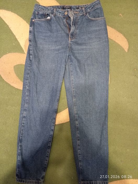 Продам джинсы женские