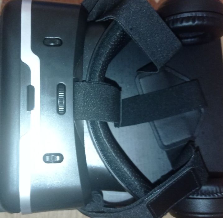 ВР ШЛЕМ з навушниками