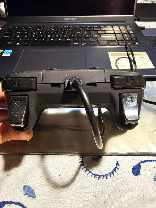 Comando/Gamepad Trust GXT 540 Yula USB