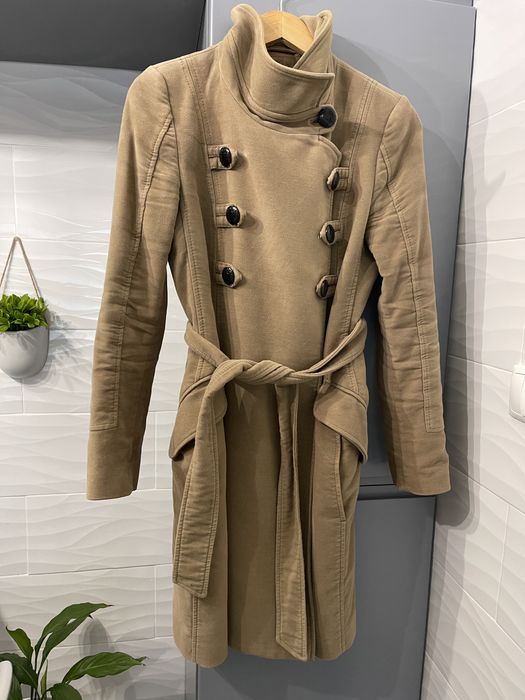 Sobretudo Mango, cor camel , com cinto , Sobretudo Mango, tamanho M. C