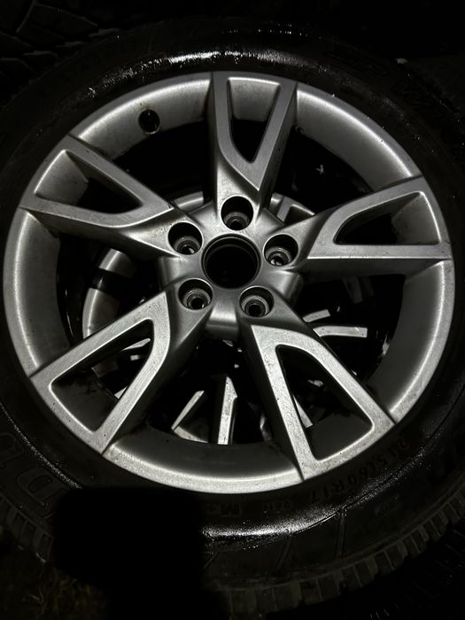 2 легкосплавных диска Mercedes 5x112 7J-ET37