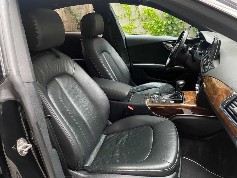 Продам  Audi A7 Sportback 2013. Можна в розстрочку, під викуп.