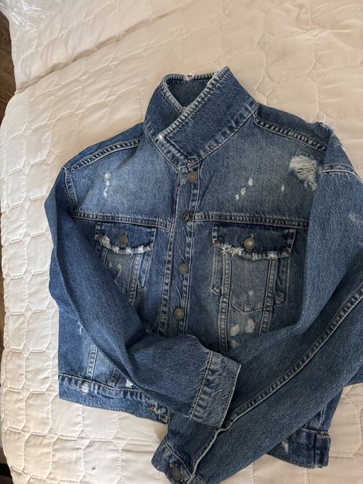 Джинсова куртка, розмір С, 36