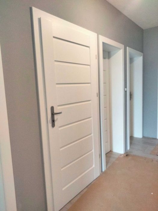 Sprzedaż drzwi wewnętrznych oraz montaż