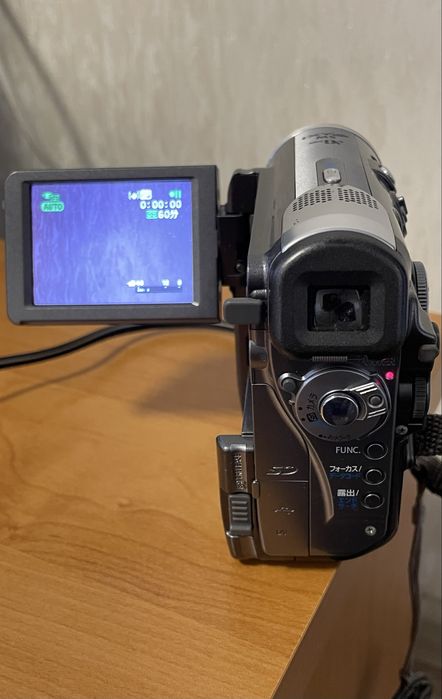 canon ixy - купити фототехніку, відеотехніку - Ціна на OLX.ua