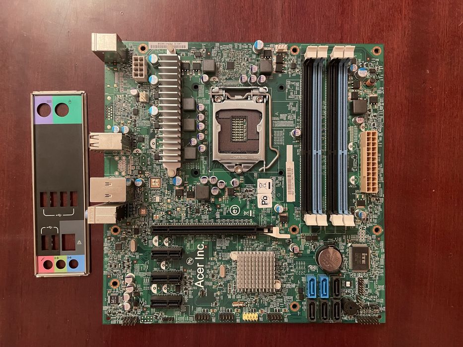 Материнська плата 1155s від Acer