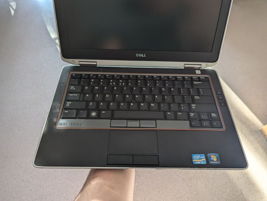 Dell latitude E6320
