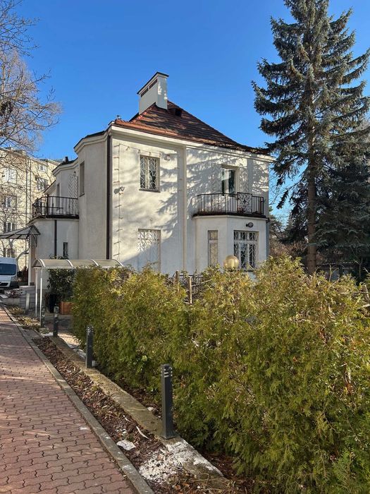 Dom do wynajęcia na Żoliborzu