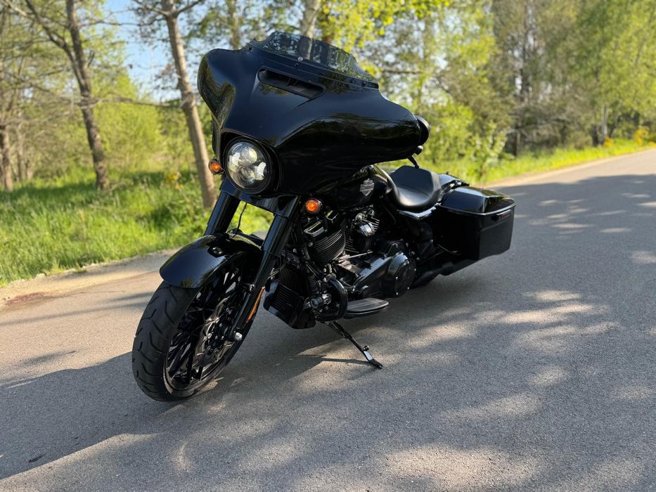 Harley Davidson Street Glide 114
