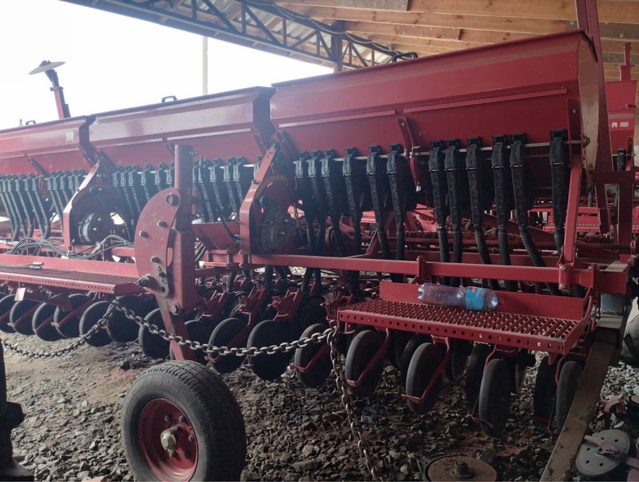 Продаж СЗ 5.4 2016, 2017 року 2 шт