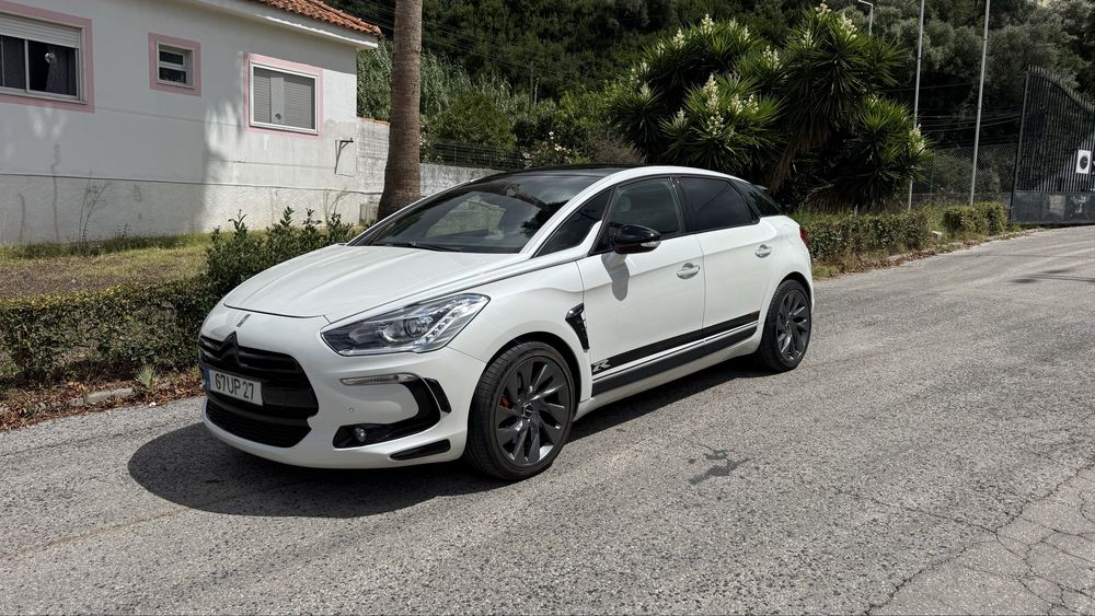 Citroen DS5 2.0 hdi Hibrido  sport chic