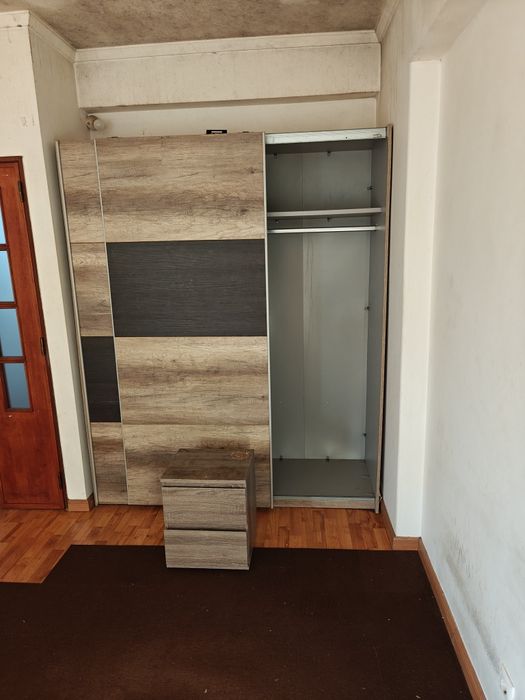 Roupeiro (portas de correr)