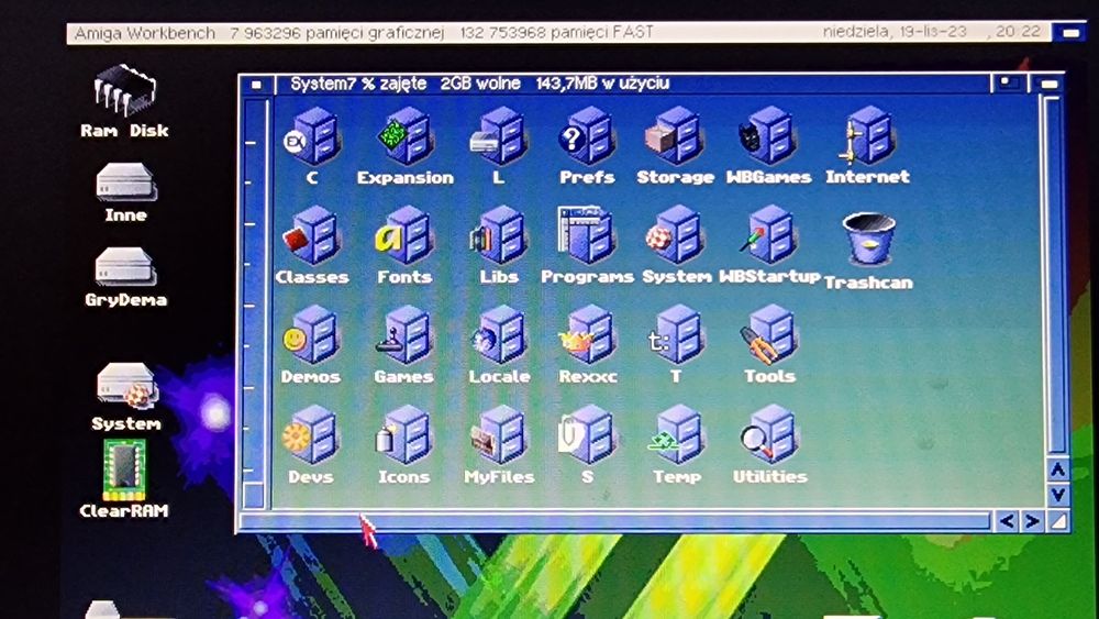 Amiga1200/500/600/cd32..Classicwb3.9PL na karcie sd32gb