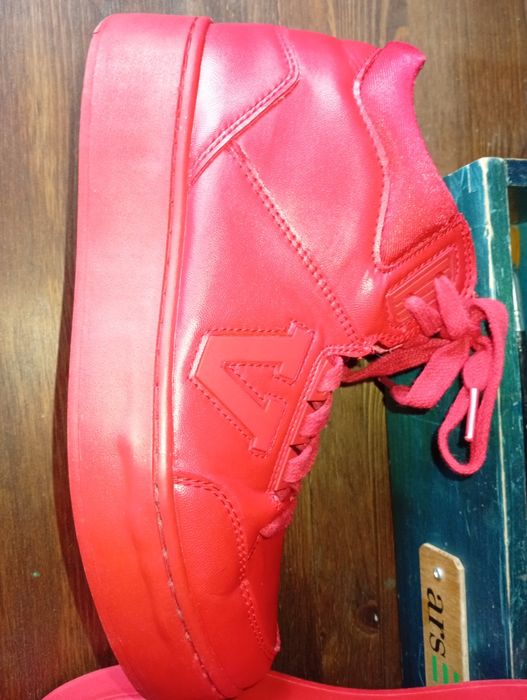 Buty sportowe na koturnie Vans, sneakersy