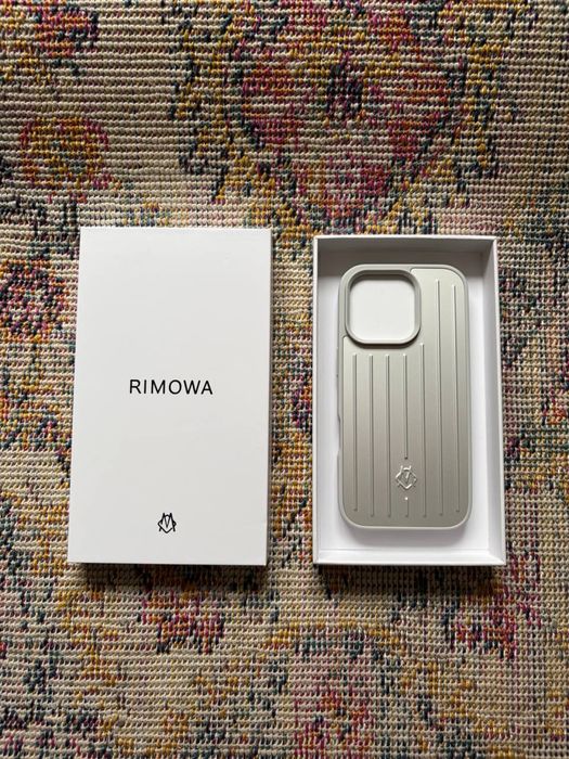 Чехол RIMOWA iPhone 16Pro