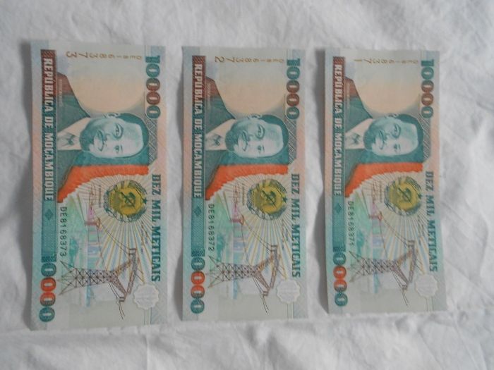 Notas de Moçambique Numeração seguida