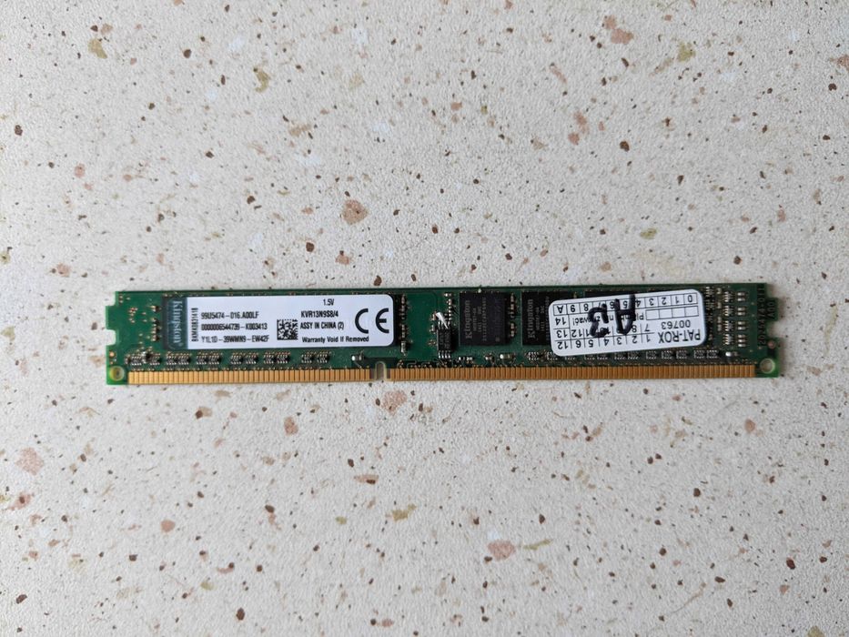 Pamięć RAM Kingston 4GB DDR3 1333MHz CL9 KVR13N9S8/4 DIMM PC3-10600