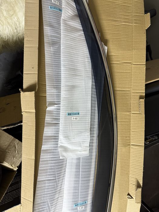 Вітровики Фольцваген туарег  нф