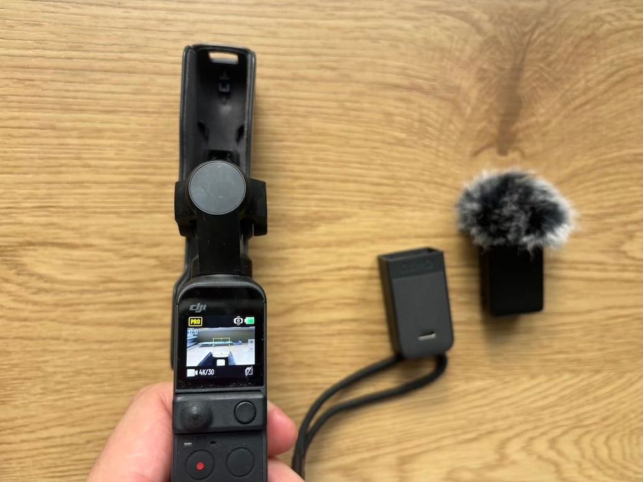 DJI Pocket 2 Creator Combo - zestaw kamera z mikrofonem - w pelni sprawna