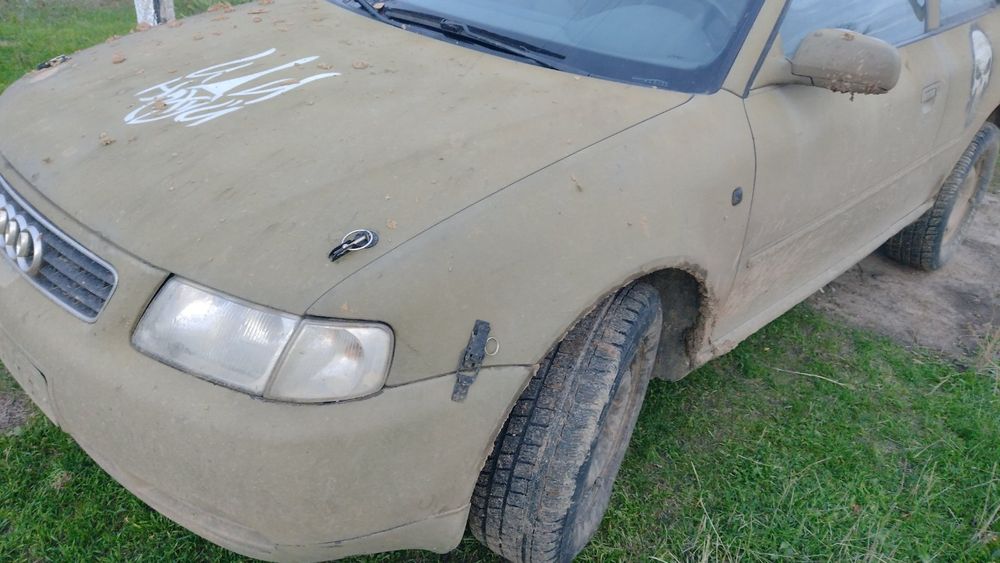 Audi a3 8l автівка для військового