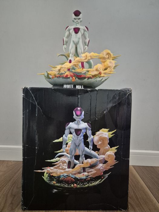 Figurka DragonBall white hole studio frieza nd4 form Frezer 32cm