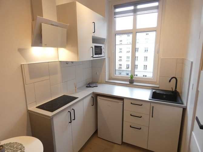 Do wynajęcia jasne studio, Jagiellońska 34, BRAK PROWIZJI