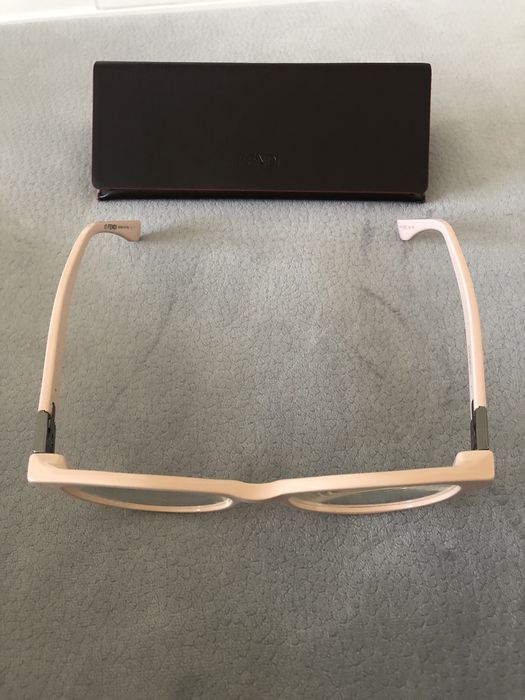 Armacões Fendi novas