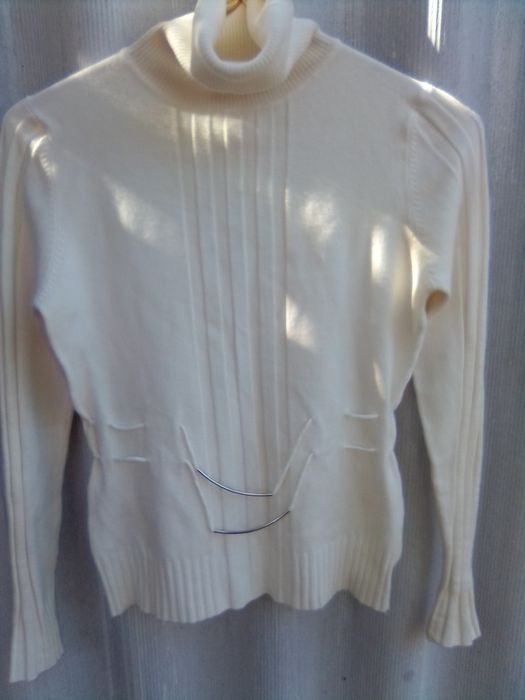 Продам свитера махеровый шерстяной от 150 гр. До 400