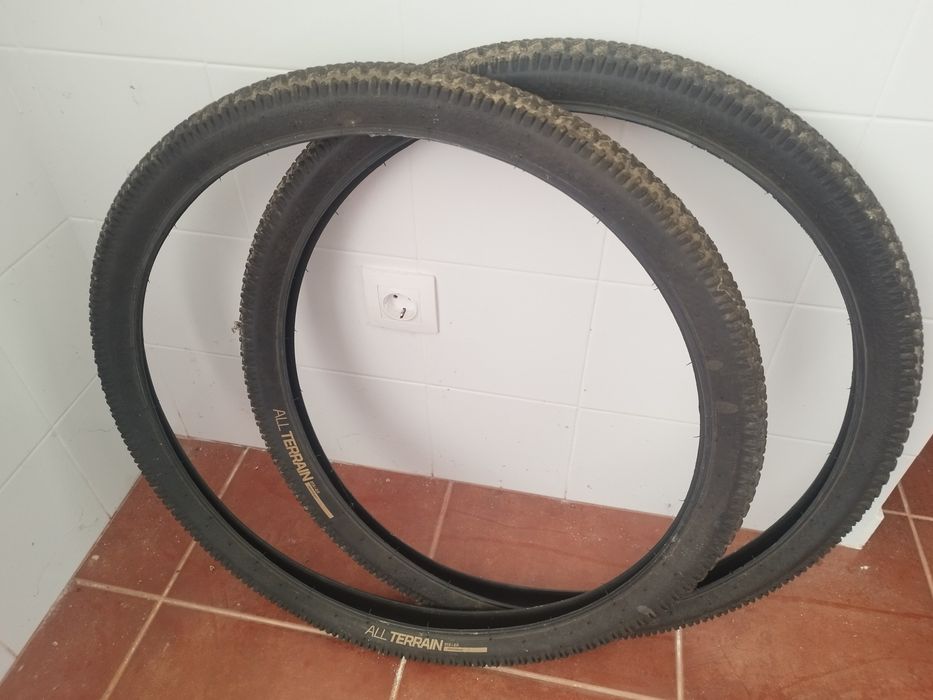 Bicicleta BTT Rockrider ST100