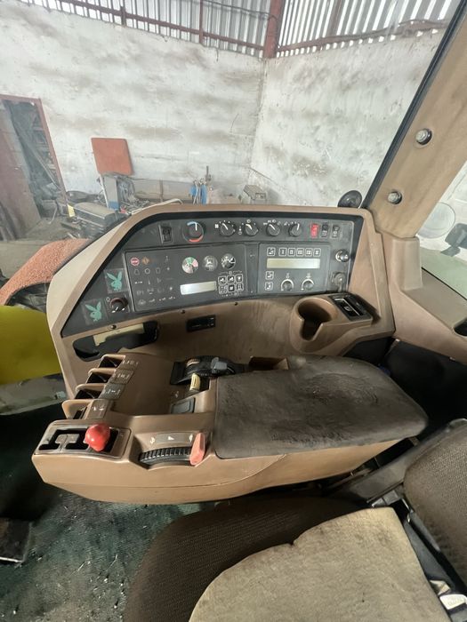 John Deere 8100