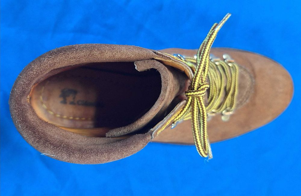 Botas em Pele Castanha