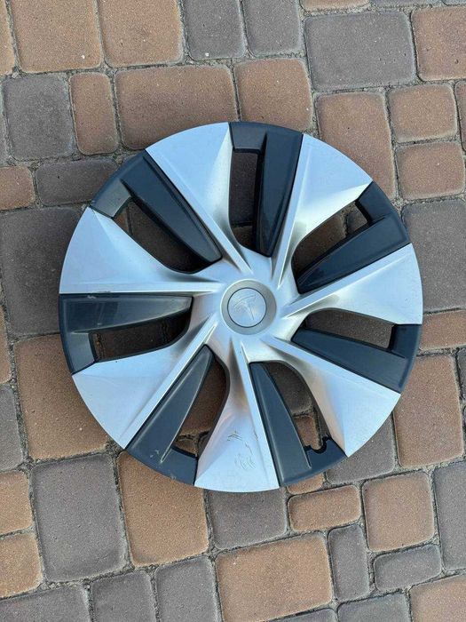 Ковпаки Tesla Model Y R19 оригінал