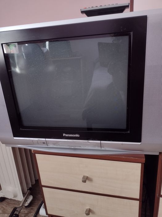 Телевизор Panasonic 300 грн. Самовывоз.