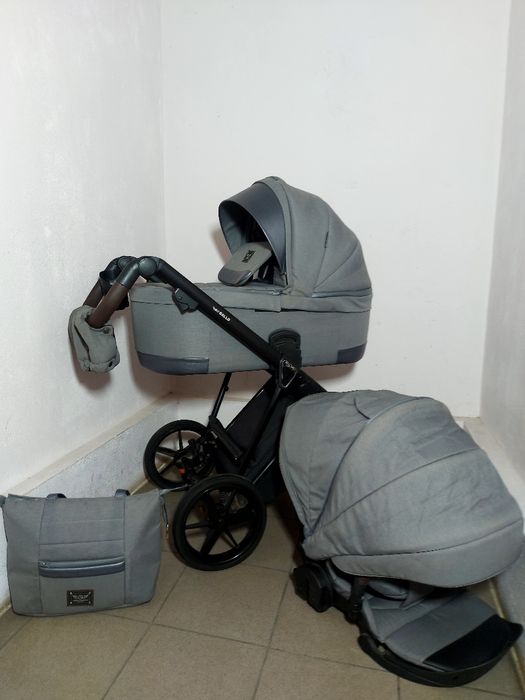 Коляска. ADAMEX GALLO сама надлегка  + термо люлька