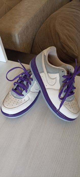 Кросівки Nike дівчачі