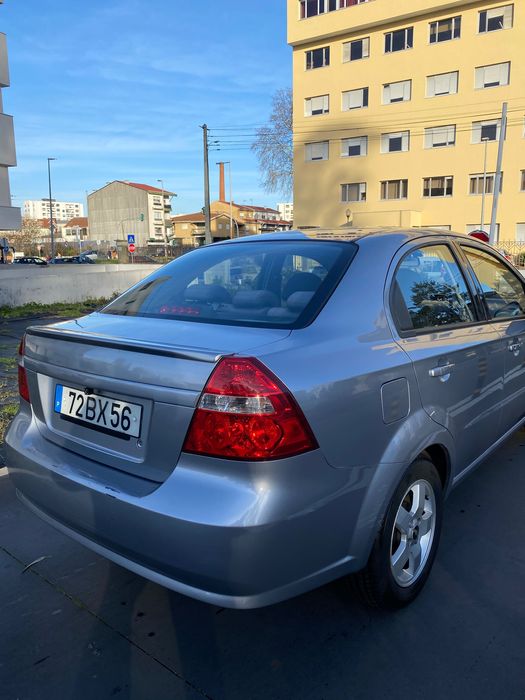 Aveo Sedan em excelente estado