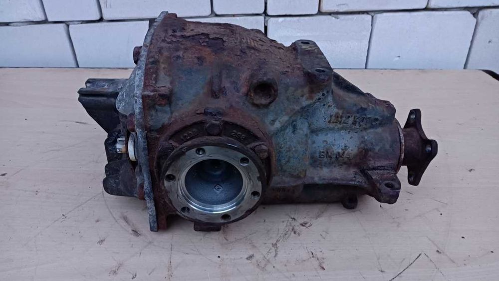 Dyfer Duża Głowa 188 BMW E28 E30 E34 E36 compact Z3 Przełożenie 4,45