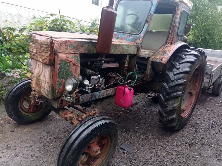 Продам трактор т40