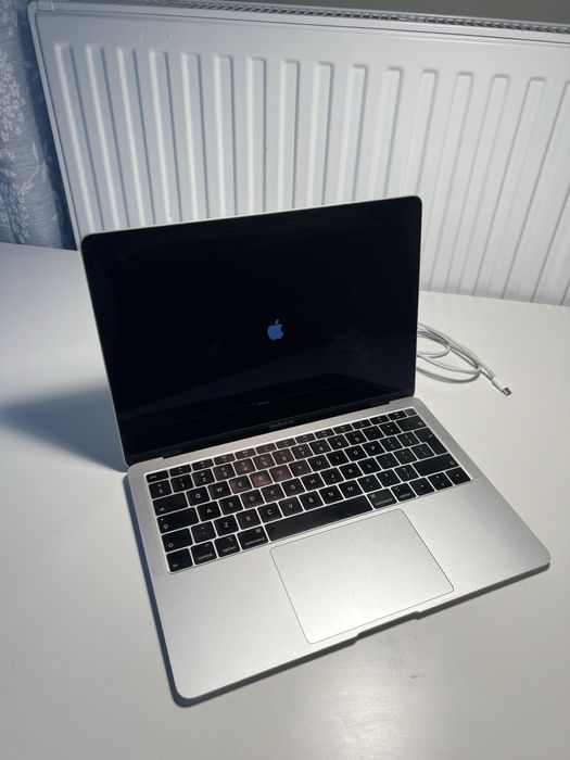MacBook Air 13 292cykli