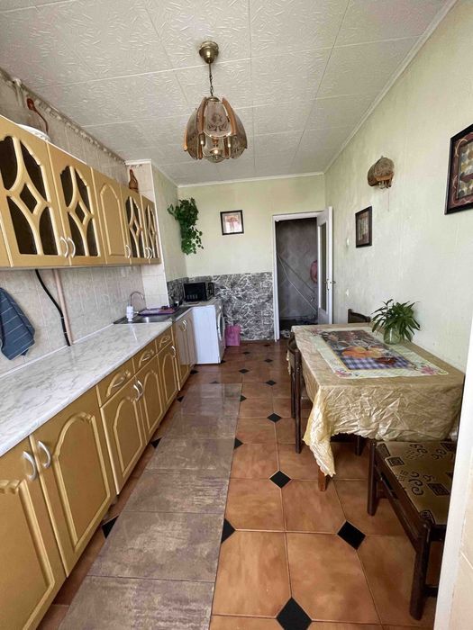 Сдам 3 комн Королева  11000