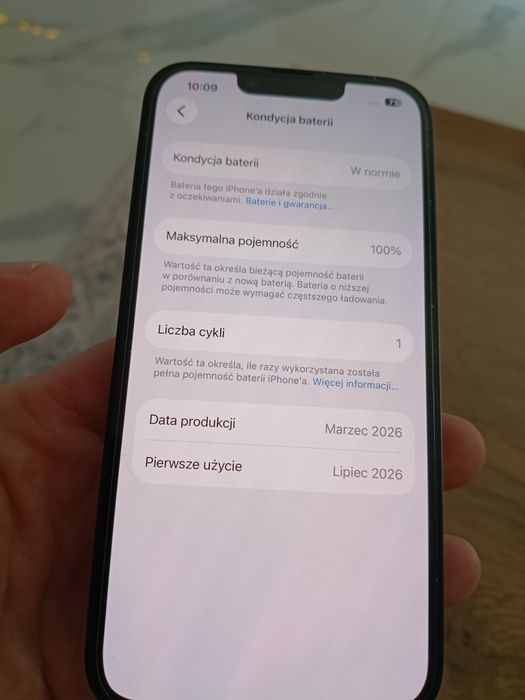 Sprzedam iPhone 16e, 128 Gb, czarny, bateria 100% kondycja